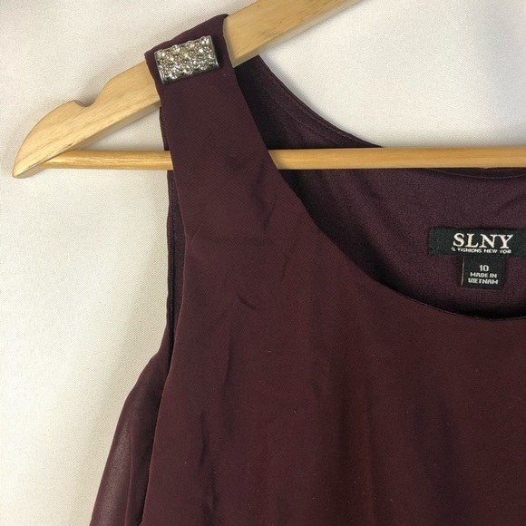 SLNY New York Burgundy Red Tiered Shift Knee Length Dress 10 - Picture 5 of 7